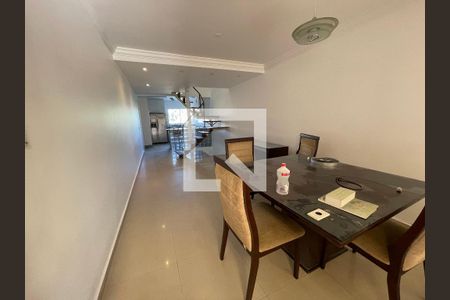 Sala de casa de condomínio para alugar com 2 quartos, 150m² em Jardim Dracena, São Paulo
