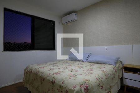 Suíte de apartamento à venda com 3 quartos, 108m² em Santo Antônio, Belo Horizonte