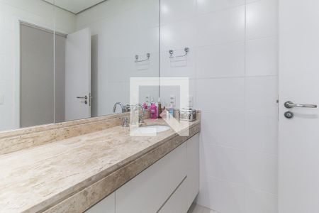 Apartamento para alugar com 194m², 4 quartos e 3 vagasBanheiro da Suíte 2