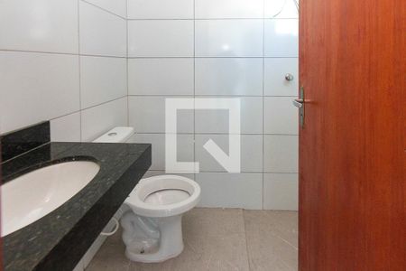 Casa à venda com 67m², 3 quartos e 2 vagasBanheiro da Suite