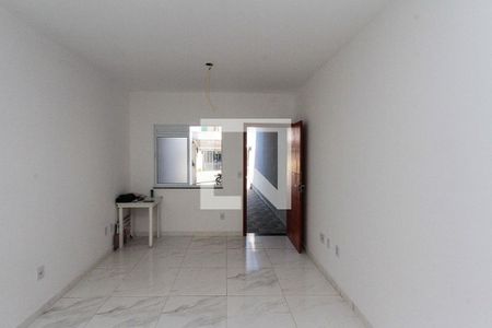 Sala de casa à venda com 3 quartos, 67m² em Vila Virginia, São Paulo