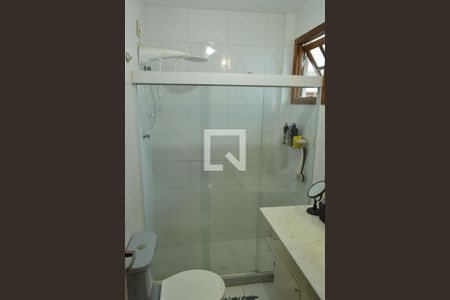 Casa de condomínio à venda com 300m², 4 quartos e 2 vagas Casa de condomínio à venda com 300m², 4 quartos e 2 vagasBanheiro da Suíte - Casa 2