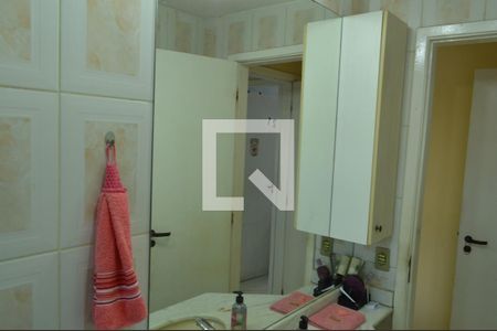 Casa de condomínio à venda com 300m², 4 quartos e 2 vagas Casa de condomínio à venda com 300m², 4 quartos e 2 vagasBanheiro 1 - Casa 1