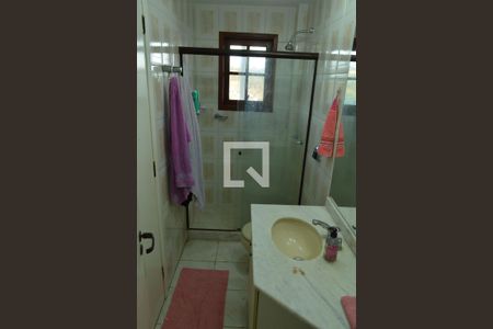 Casa de condomínio à venda com 300m², 4 quartos e 2 vagas Casa de condomínio à venda com 300m², 4 quartos e 2 vagasBanheiro 1 - Casa 1