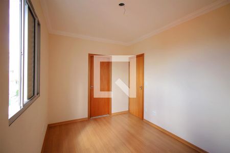 Suite de apartamento para alugar com 3 quartos, 67m² em Sagrada Família, Belo Horizonte