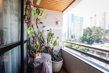 Varanda de apartamento para alugar com 3 quartos, 80m² em Vila Andrade, São Paulo