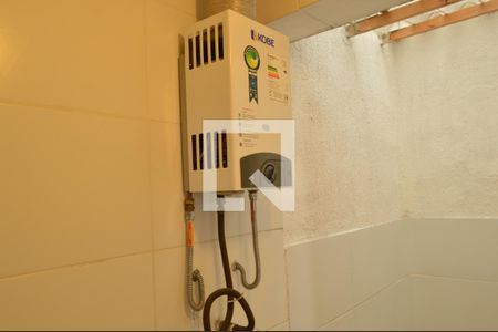 Casa de condomínio à venda com 91m², 3 quartos e 1 vagaÁrea de Serviço