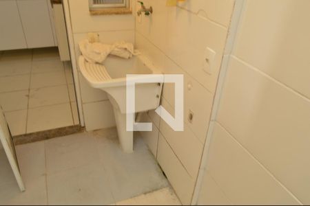 Casa de condomínio à venda com 91m², 3 quartos e 1 vagaÁrea de Serviço