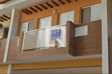 Casa de condomínio à venda com 91m², 3 quartos e 1 vagaFachada