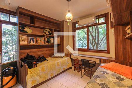 Casa de condomínio à venda com 650m², 3 quartos e 3 vagasSuíte 3