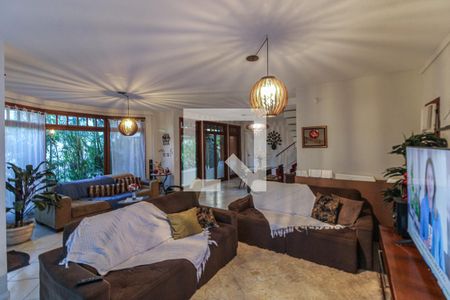 Sala de casa de condomínio à venda com 3 quartos, 650m² em Vargem Pequena, Rio de Janeiro