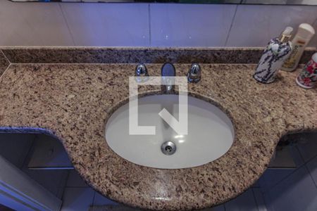 Casa de condomínio à venda com 650m², 3 quartos e 3 vagasSuíte 1 - Banheiro 1