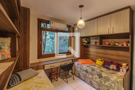 Casa de condomínio à venda com 650m², 3 quartos e 3 vagasSuíte 3