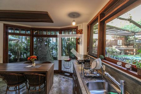 Casa de condomínio à venda com 650m², 3 quartos e 3 vagasCozinha