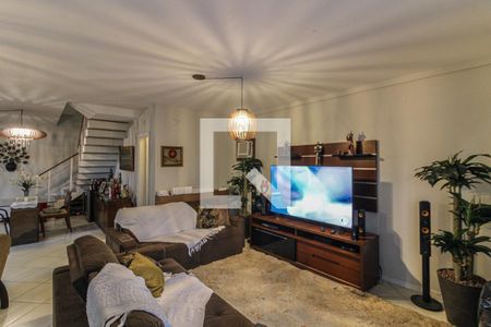 Sala de casa de condomínio à venda com 3 quartos, 650m² em Vargem Pequena, Rio de Janeiro