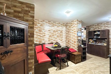 Apartamento à venda com 170m², 5 quartos e 1 vagaCozinha e Área de Serviço