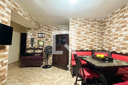 Apartamento à venda com 170m², 5 quartos e 1 vagaCozinha e Área de Serviço