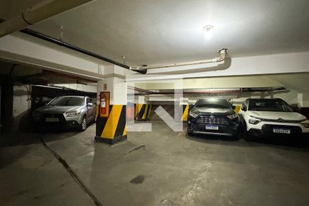 Apartamento à venda com 170m², 5 quartos e 1 vagaBanheiro de serviço