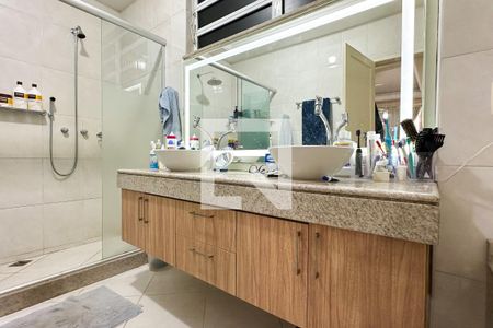 Apartamento à venda com 170m², 5 quartos e 1 vagaBanheiro Suíte 2