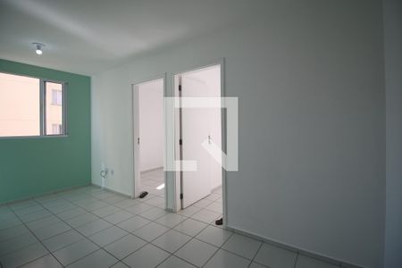 Sala de apartamento para alugar com 2 quartos, 50m² em Parque São Lourenço, São Paulo