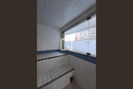 Apartamento à venda com 98m², 3 quartos e 2 vagas Apartamento à venda com 98m², 3 quartos e 2 vagasSaúna
