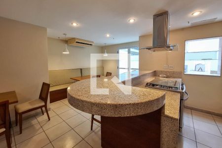 Apartamento à venda com 98m², 3 quartos e 2 vagas Apartamento à venda com 98m², 3 quartos e 2 vagasÁrea comum