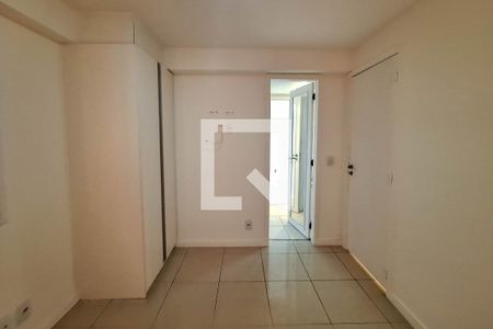 Apartamento à venda com 98m², 3 quartos e 2 vagas Apartamento à venda com 98m², 3 quartos e 2 vagasQuarto 2