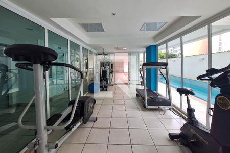 Apartamento à venda com 98m², 3 quartos e 2 vagas Apartamento à venda com 98m², 3 quartos e 2 vagasÁrea comum - Academia