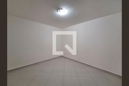 Quarto de casa para alugar com 1 quarto, 150m² em Jardim do Colégio (zona Norte), São Paulo