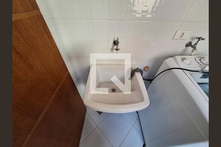 Área de Serviço de casa para alugar com 1 quarto, 150m² em Jardim do Colégio (zona Norte), São Paulo