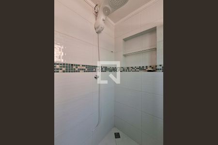 Banheiro de casa para alugar com 1 quarto, 150m² em Jardim do Colégio (zona Norte), São Paulo