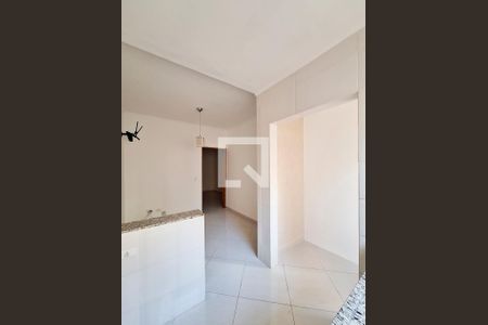 Cozinha de casa para alugar com 1 quarto, 150m² em Jardim do Colégio (zona Norte), São Paulo