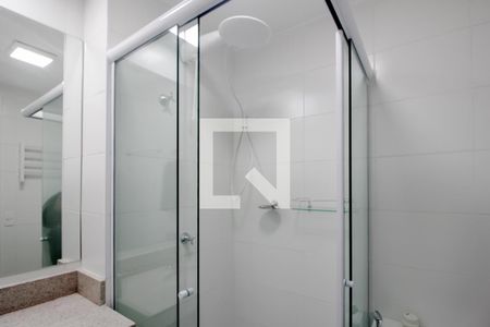 Banheiro de apartamento à venda com 1 quarto, 25m² em Vila Buarque, São Paulo