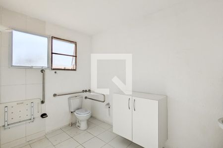 Banheiro de apartamento para alugar com 1 quarto, 42m² em Jardim Sao Saverio, São Bernardo do Campo