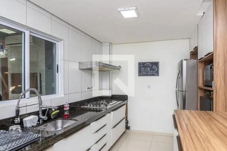 Cozinha de casa à venda com 2 quartos, 67m² em Campestre, São Leopoldo