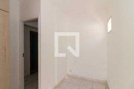 Quarto 2 de casa para alugar com 2 quartos, 70m² em Bento Ribeiro, Rio de Janeiro