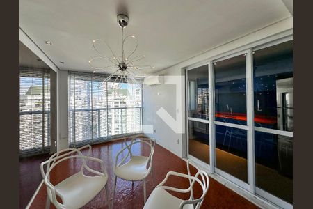 Sacada de apartamento à venda com 1 quarto, 69m² em Vila Gertrudes, São Paulo