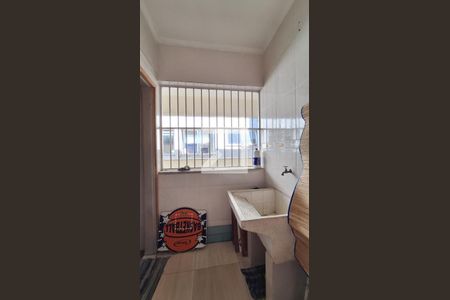 Apartamento para alugar com 75m², 2 quartos e 1 vagaÁrea de Serviço