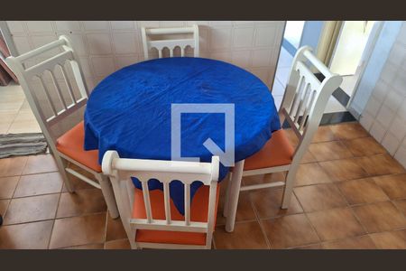 Apartamento para alugar com 75m², 2 quartos e 1 vagaÁrea de Serviço
