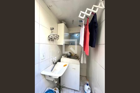 Casa à venda com 82m², 2 quartos e 1 vaga Casa à venda com 82m², 2 quartos e 1 vagaÁrea de Serviço