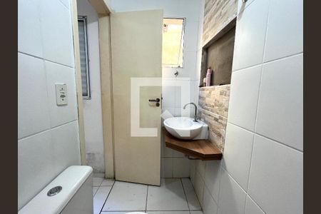 Casa à venda com 82m², 2 quartos e 1 vaga Casa à venda com 82m², 2 quartos e 1 vagaBanheiro da Suíte 2