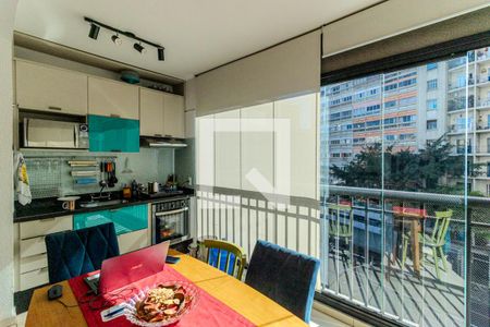 Cozinha de apartamento para alugar com 2 quartos, 60m² em Santa Cecília, São Paulo