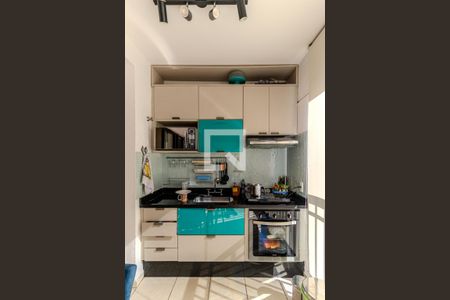 Cozinha de apartamento para alugar com 2 quartos, 60m² em Santa Cecília, São Paulo