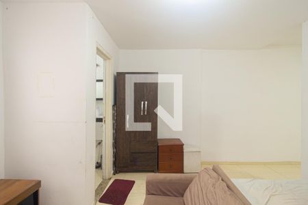 Sala/Quarto de apartamento para alugar com 1 quarto, 60m² em Campo Grande, Rio de Janeiro