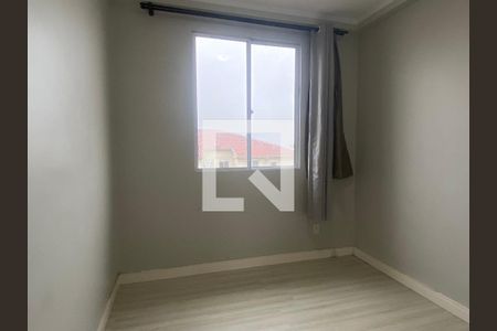 Quarto 2  de apartamento para alugar com 2 quartos, 55m² em Mário Quintana, Porto Alegre
