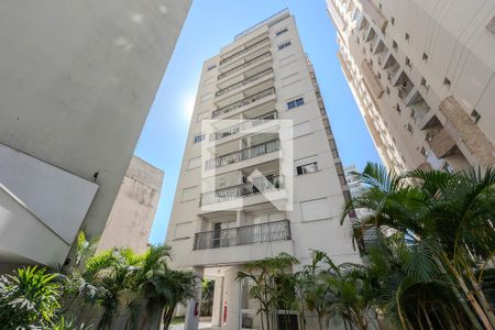 Apartamento à venda com 32m², 1 quarto e 1 vagaFachada