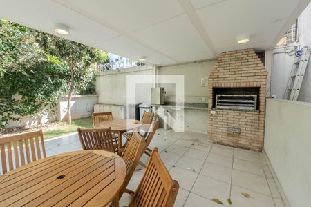 Apartamento à venda com 32m², 1 quarto e 1 vagaÁrea comum - Churrasqueira