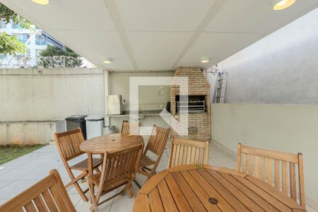 Apartamento à venda com 32m², 1 quarto e 1 vagaÁrea comum - Churrasqueira