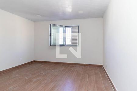 Quarto 2 de casa para alugar com 2 quartos, 60m² em Vila Chuca, São Paulo