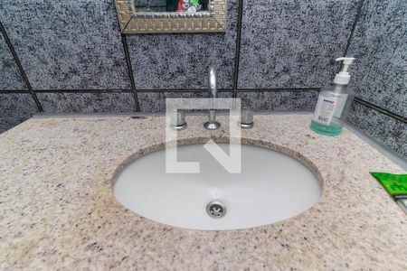 Casa para alugar com 60m², 2 quartos e sem vagaBanheiro